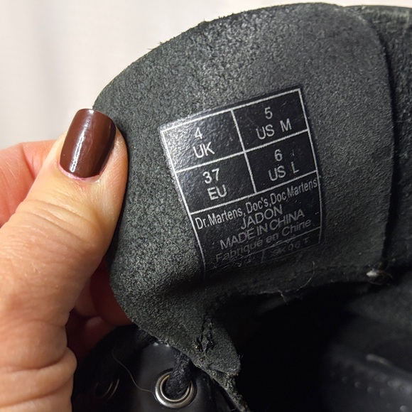 Dr. Martens Shiny Black Platform Combat Boots Sz 6 - Picture 11 of 13